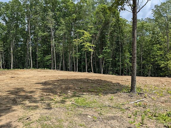 2nd image of 53 Old Colony Rd