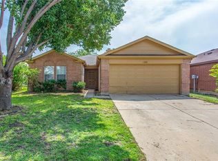 3141 Briary Trace Ct, Denton, TX 76210