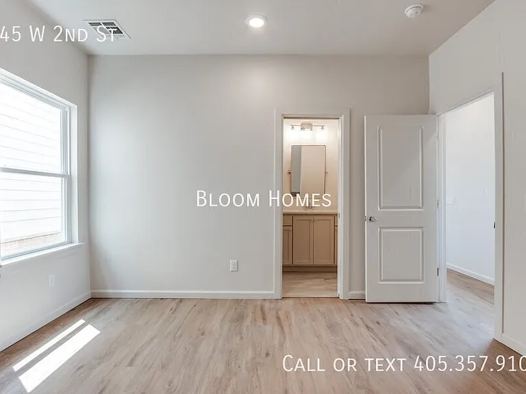 645 W 2nd St — Photo 18