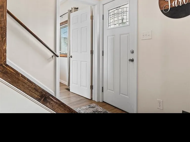 211 Lloyd Ave — Photo 30