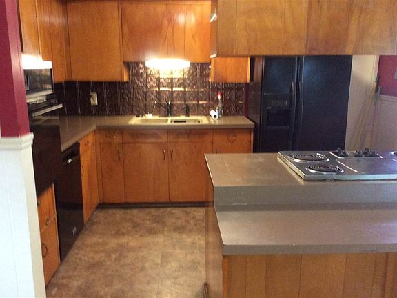 2nd image of 220 Mellwood Dr