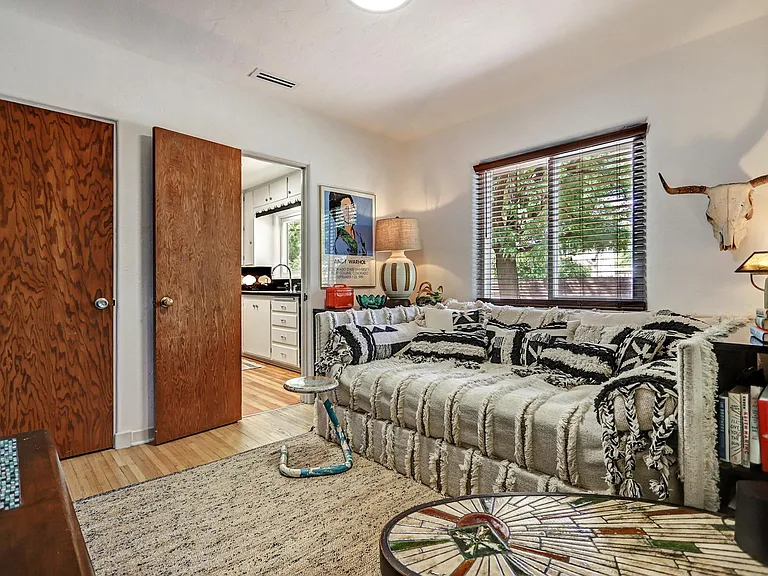 1125 Dartmouth Dr NE — Photo 11