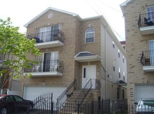 195 Badger Ave, Newark, NJ 07108