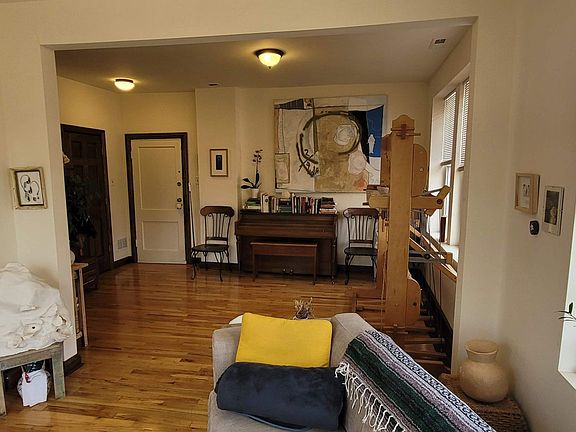 3rd image of 3733-3745 W Berteau Ave #3733-2