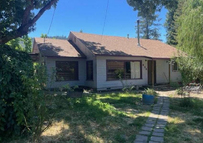 1st image of 408 Briceland Rd