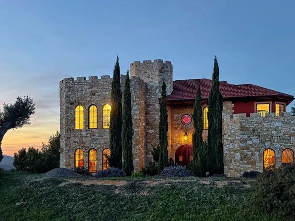 17035 Bohlman Rd, Saratoga, CA 95070