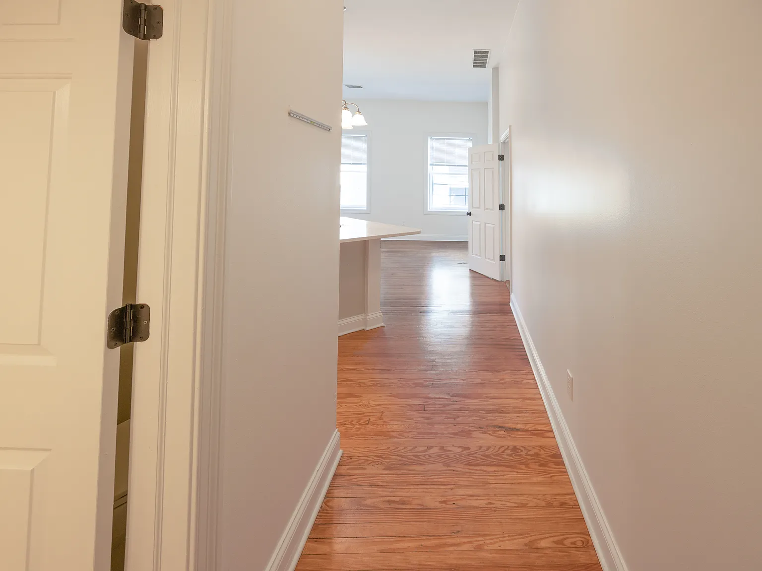 115 Park Pl — Photo 4
