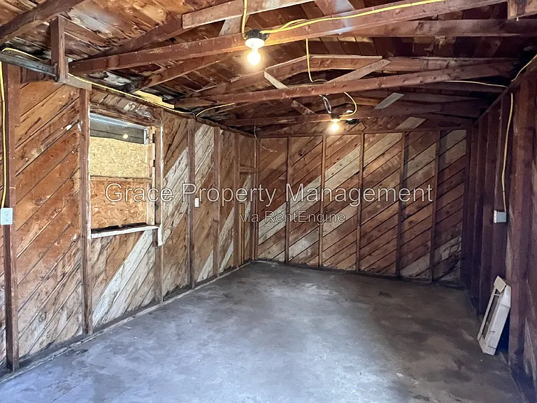 7691 Leyden Ln — Photo 13