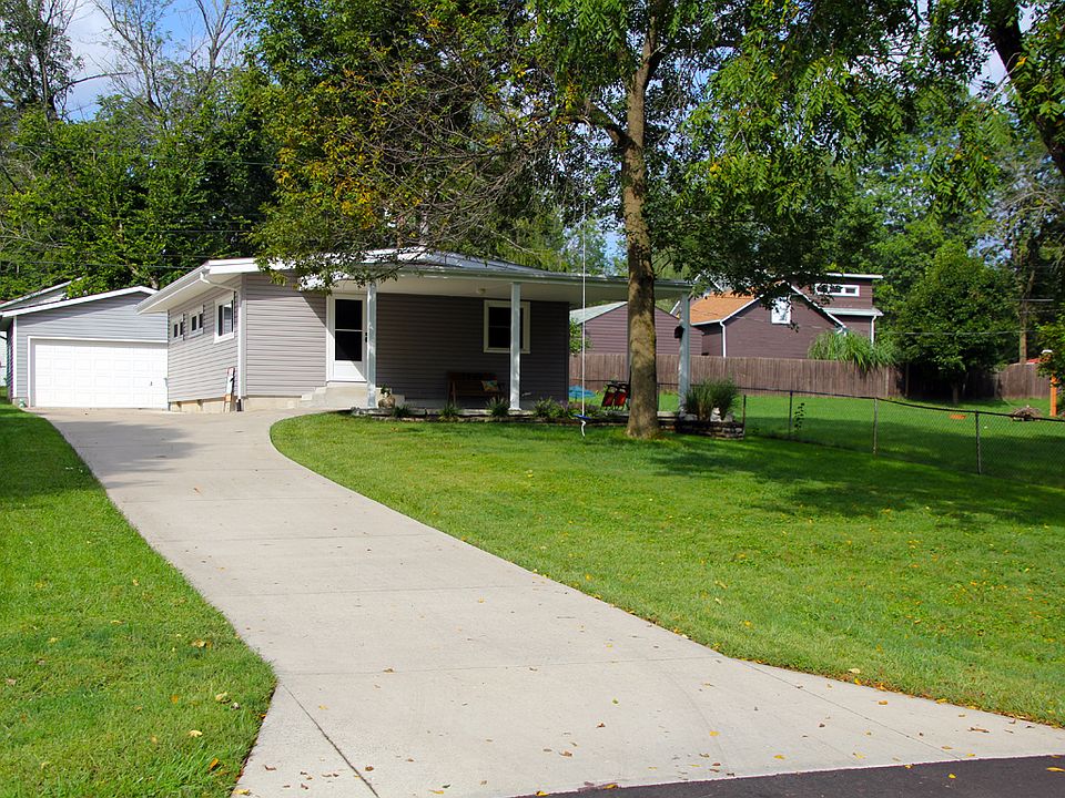 1st image of 7949 Irvington Ave