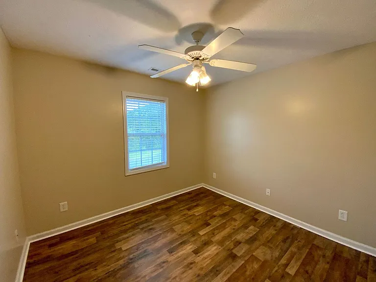 202 Thrush Ct — Photo 20