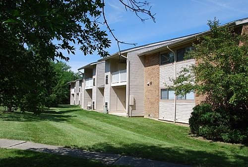 Autumn Creek Apartments - 2034 Ardmore Ave Fort Wayne IN | Zillow