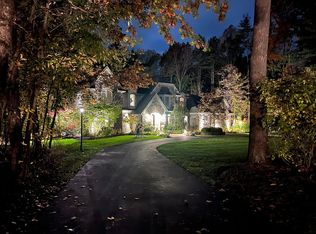 3 Stony Brook Dr, Saratoga Springs, NY 12866