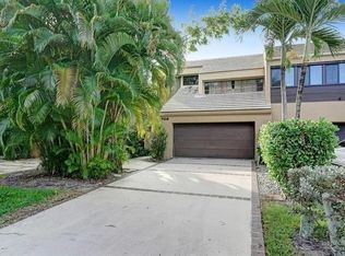 702 Saint Albans Dr #702, Boca Raton, FL 33486