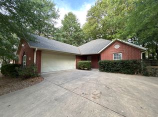 2458 W Cornerstone Pl, Fayetteville, AR 72703