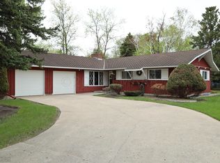 1823 7th St S, Fargo, ND 58103