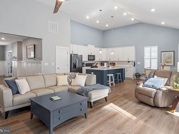 2nd image of 18567 Emerson Way