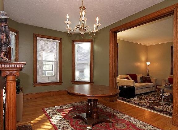 3rd image of 1913 Feronia Ave
