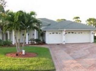 2529 SW Mayacoo Way, Palm City, FL 34990