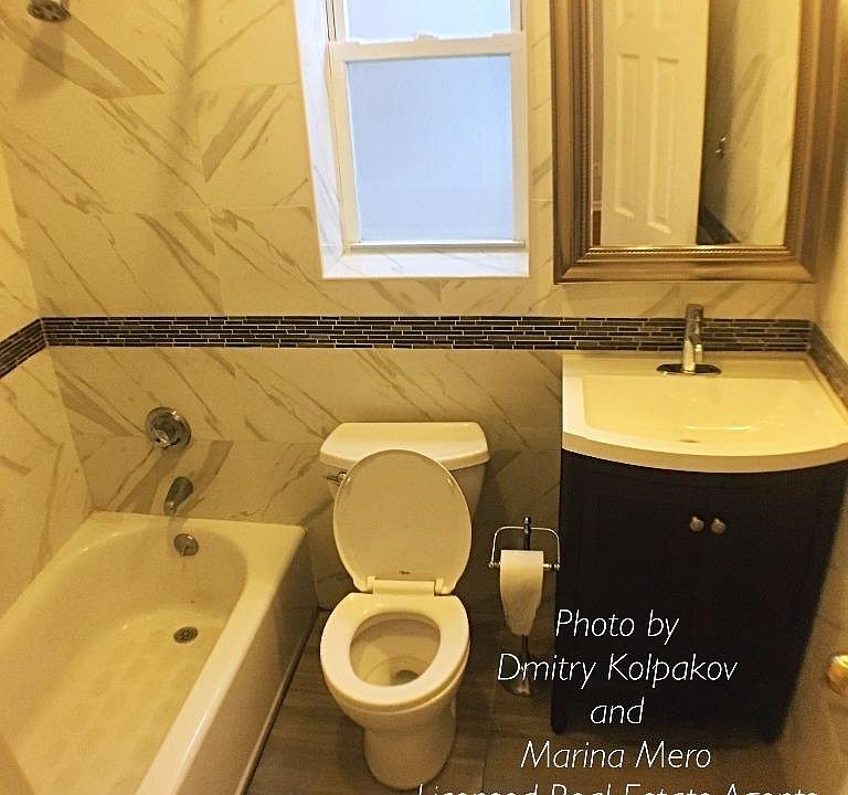 1st image of 2825 36th St APT 1F