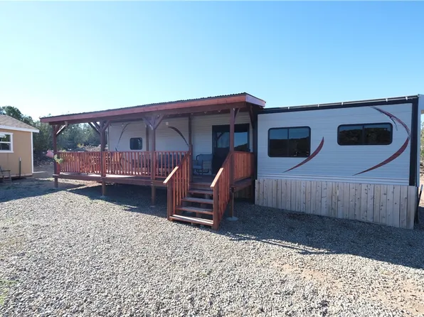 19898 & 19942 E Willow Creek Rd, Kingman, AZ 86401