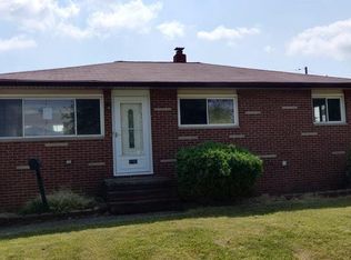 5735 Somerdale Ave, Brookpark, OH 44142