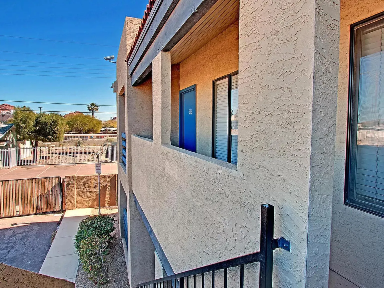 2 bed, 771 sqft, $1,200 — Photo 4