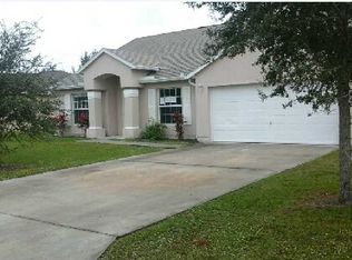 172 Spring Valley Ave, Sebastian, FL 32958