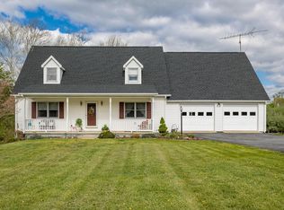 403 Augusta Farms Rd, Waynesboro, VA 22980