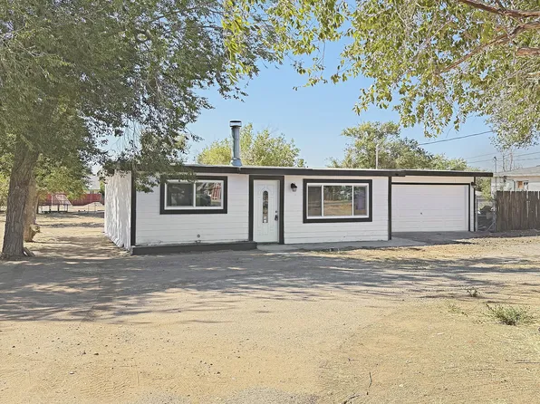 12556 Hickory Ave, Victorville, CA 92395