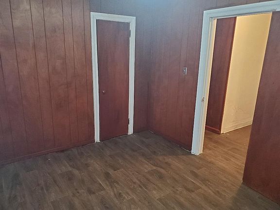 5th image of 2326 Mimosa Dr