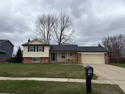 38660 Meadowlawn St, Wayne, MI, 48184