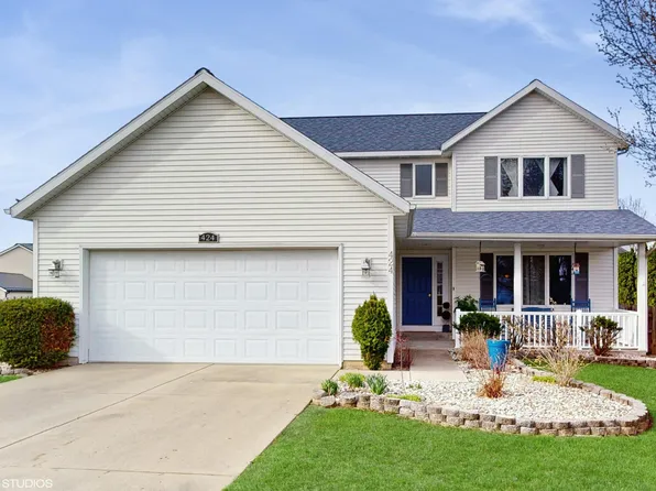 424 Symphony Cir, Saint Joseph, MI 49085