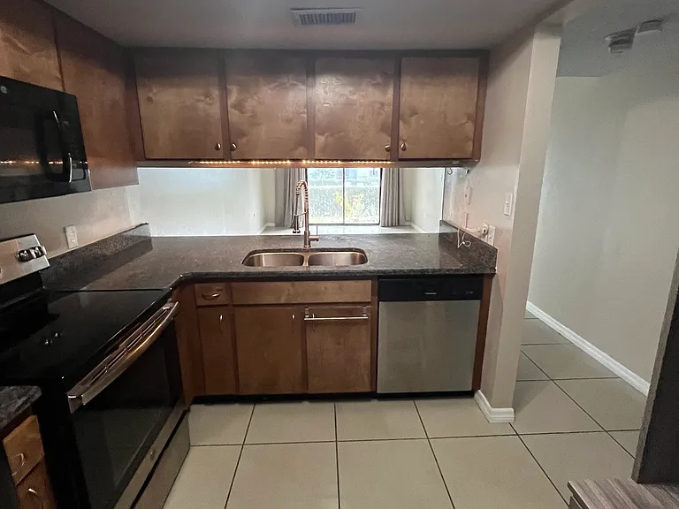 5053 Terrace Club Ln #101 — Photo 10