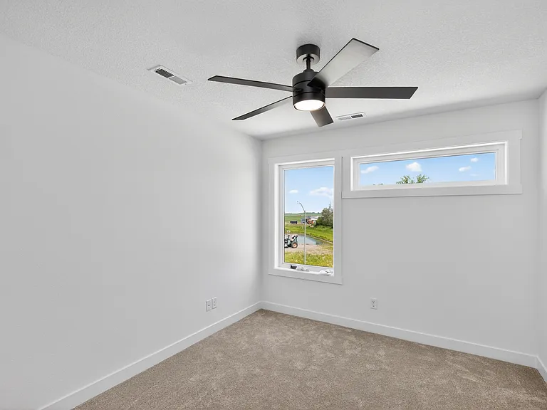 1100 NW Sproul Dr — Photo 16