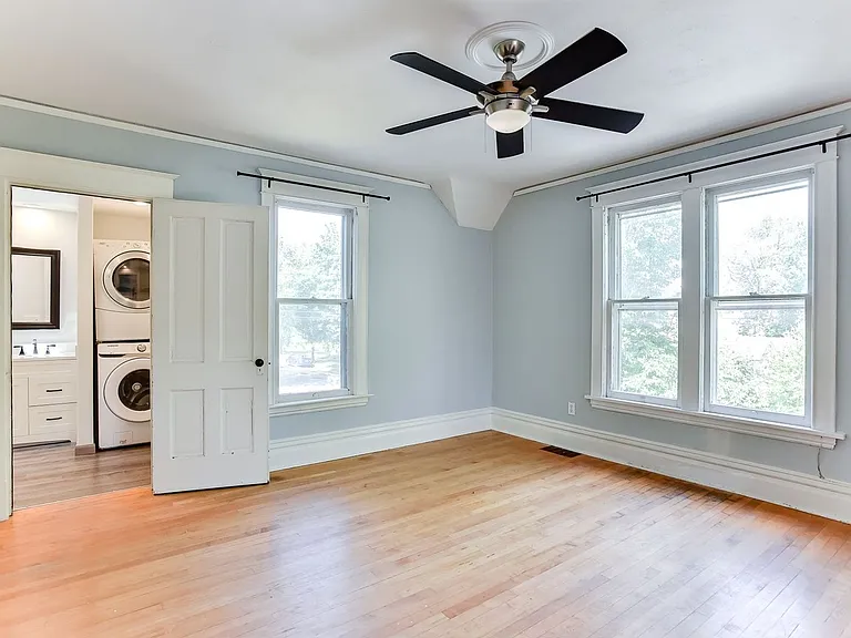 775 Jessamine Ave E — Photo 19