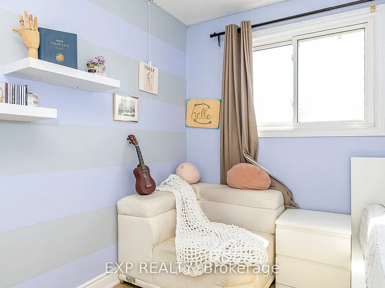 3270 Klaiman Dr — Photo 34