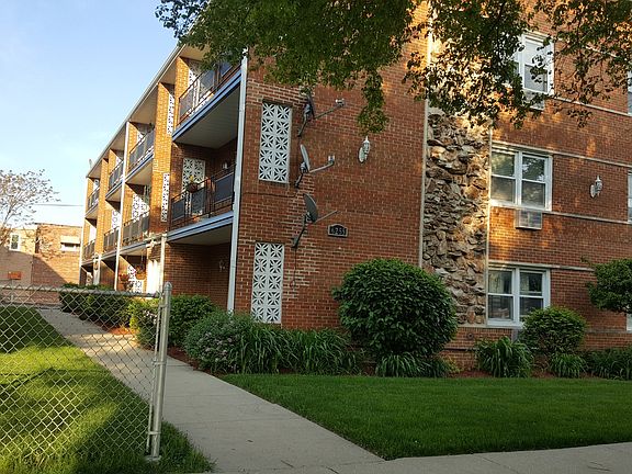 2nd image of 6255 S Mason Ave APT 1D
