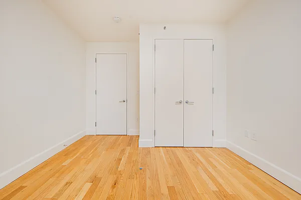 Rented by Nooklyn NYC LLC | media 14