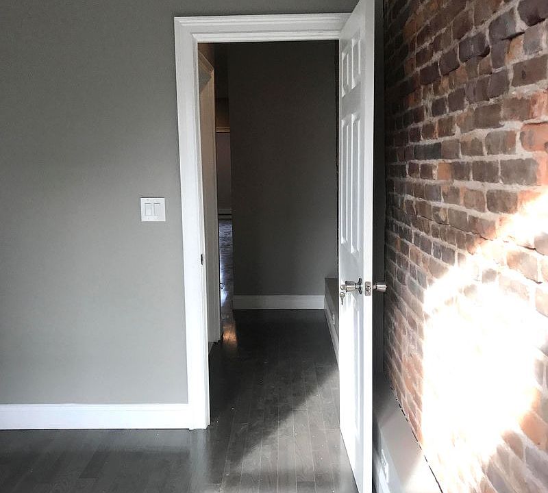 1st image of 730 Sackett St APT 2L