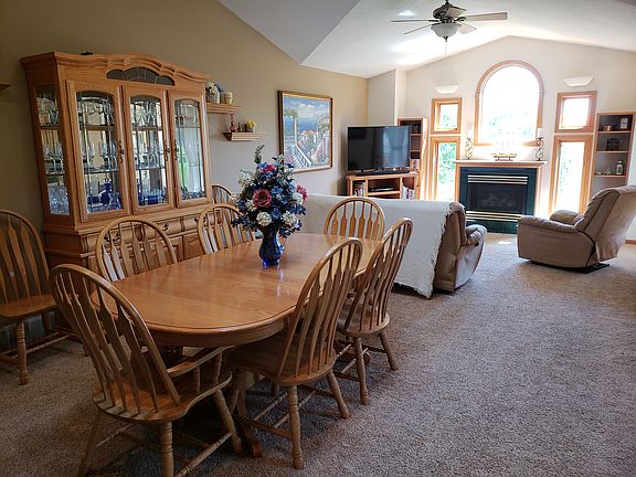 Spacious Great Room