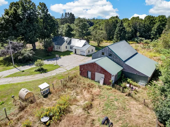 2846 Ohio Street, Glenburn, ME 04401