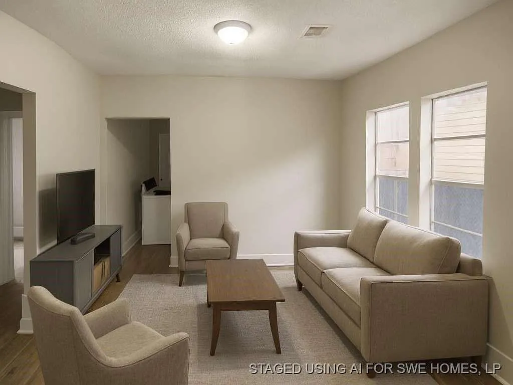 2 bed, 1.0 bath, 892 sqft, $1,549 — Photo 4
