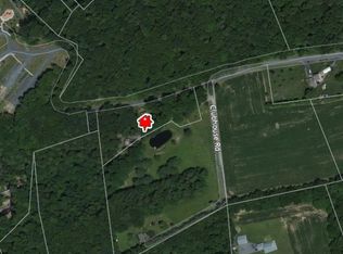 67 Clubhouse Rd, Pine Grove, PA 17963