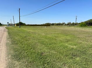 16-17 Golfview Dr, Normangee, TX 77871