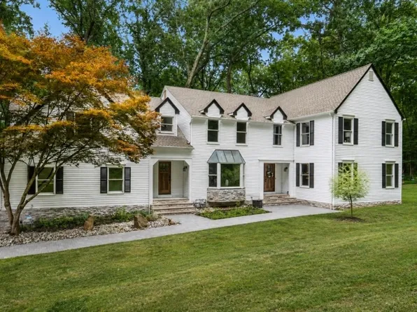 31 Warren Cutting, Chester Twp., NJ 07930