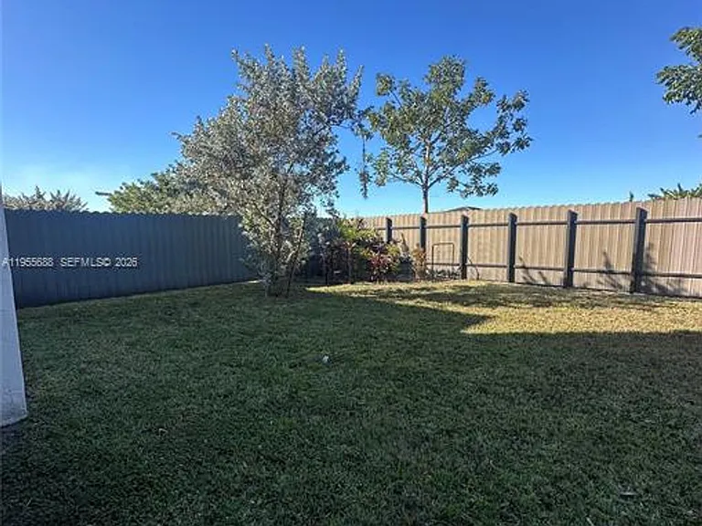 22634 SW 131st Pl #22634 — Photo 3