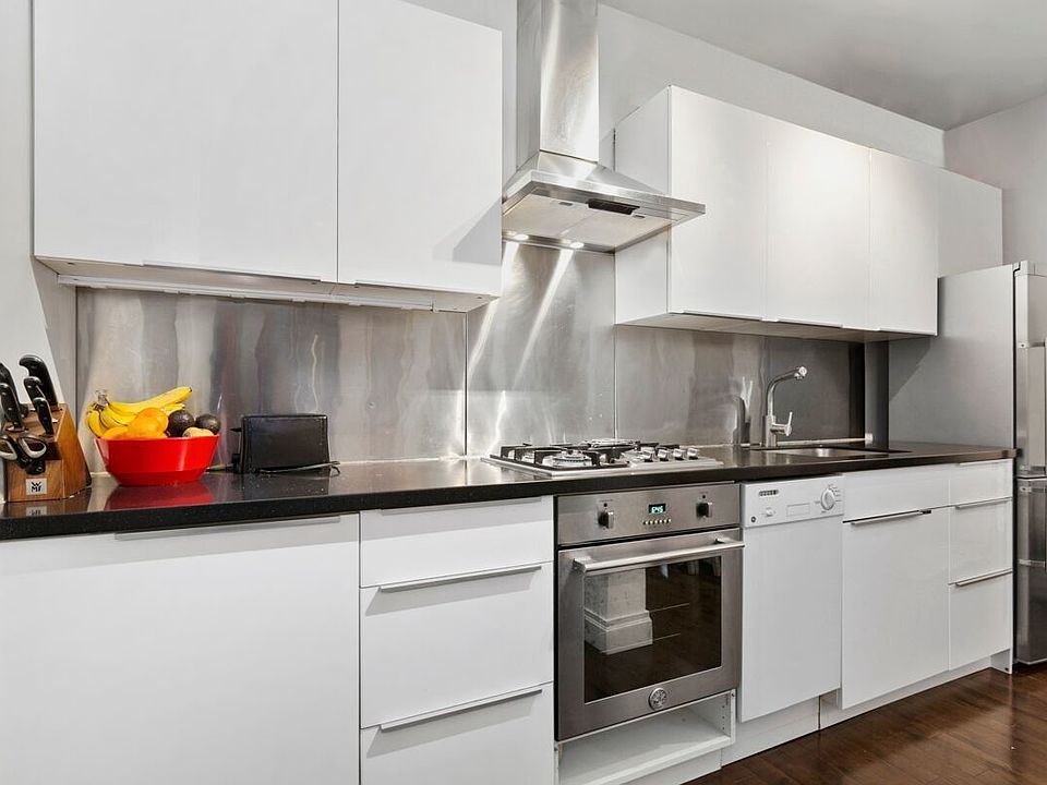 1st image of 207 E 120th St APT 5F