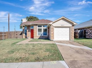 201 Rodeo Dr, Keller, TX 76248