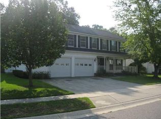 110 Long Bay Ct, Goose Creek, SC 29445