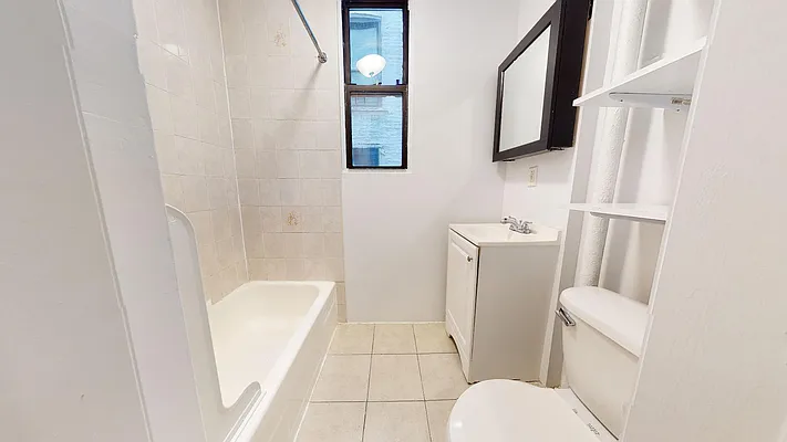 Rented by (Legacy) Tri Hill Realty Group LLC | media 10